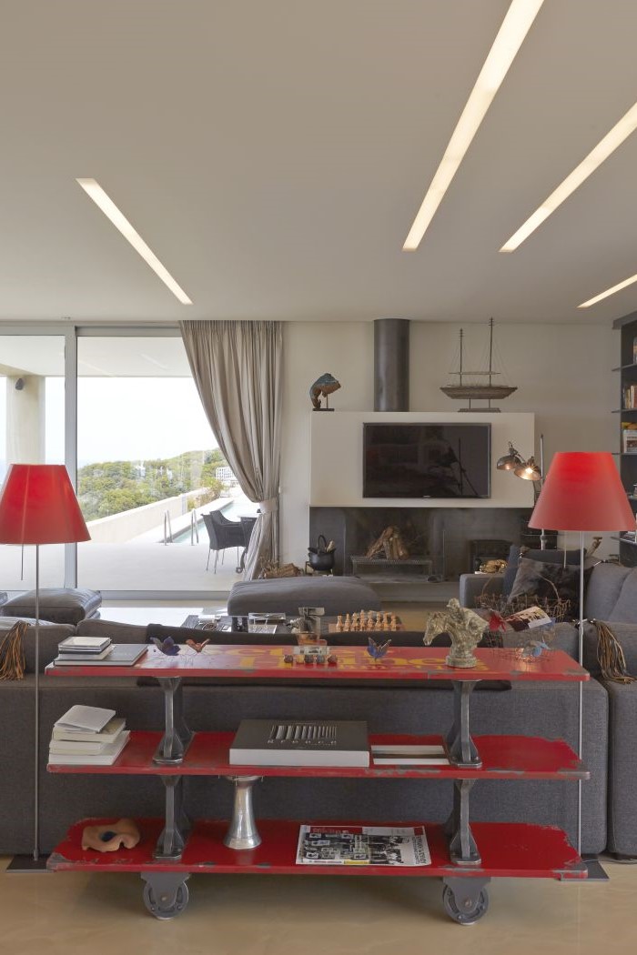 Louiza Estate