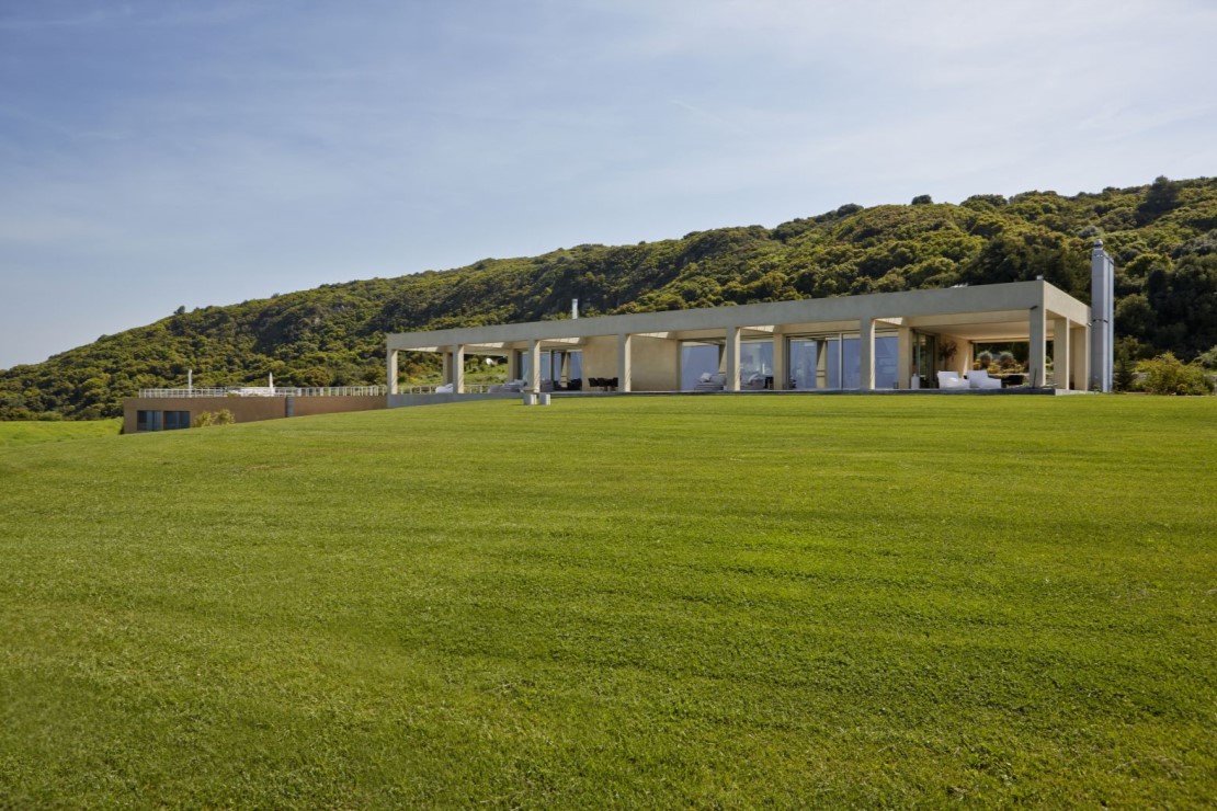 Louiza Estate