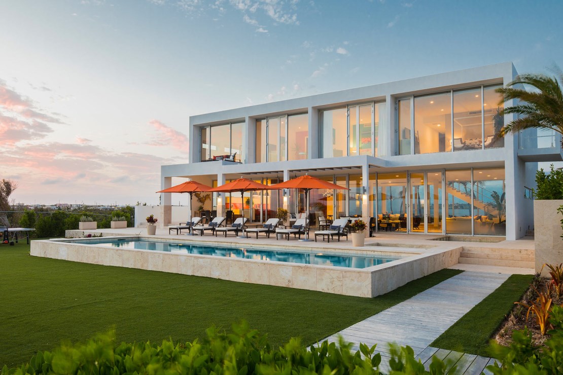 Villa Champagne Shores