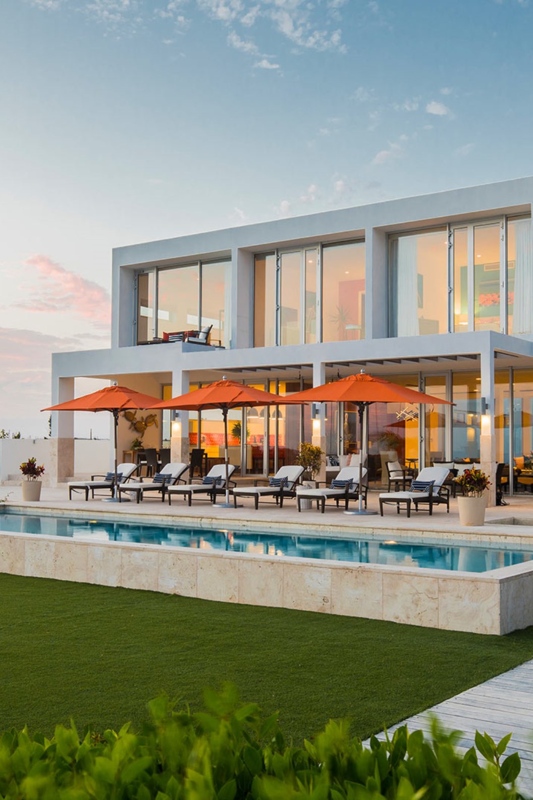 Villa Champagne Shores