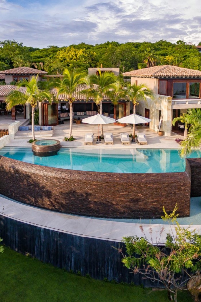 Casa Roka