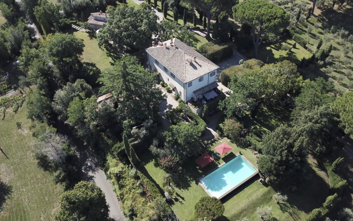 villa-viterbo-lazio-italy-pool-antique-rossi-danielli-aer (20).jpg