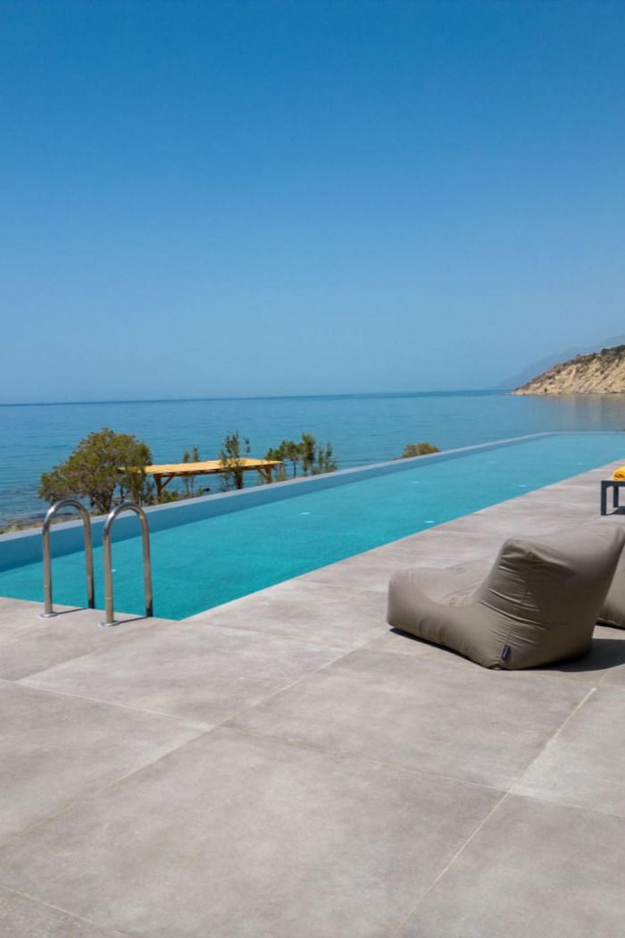 Beach House Arvi East