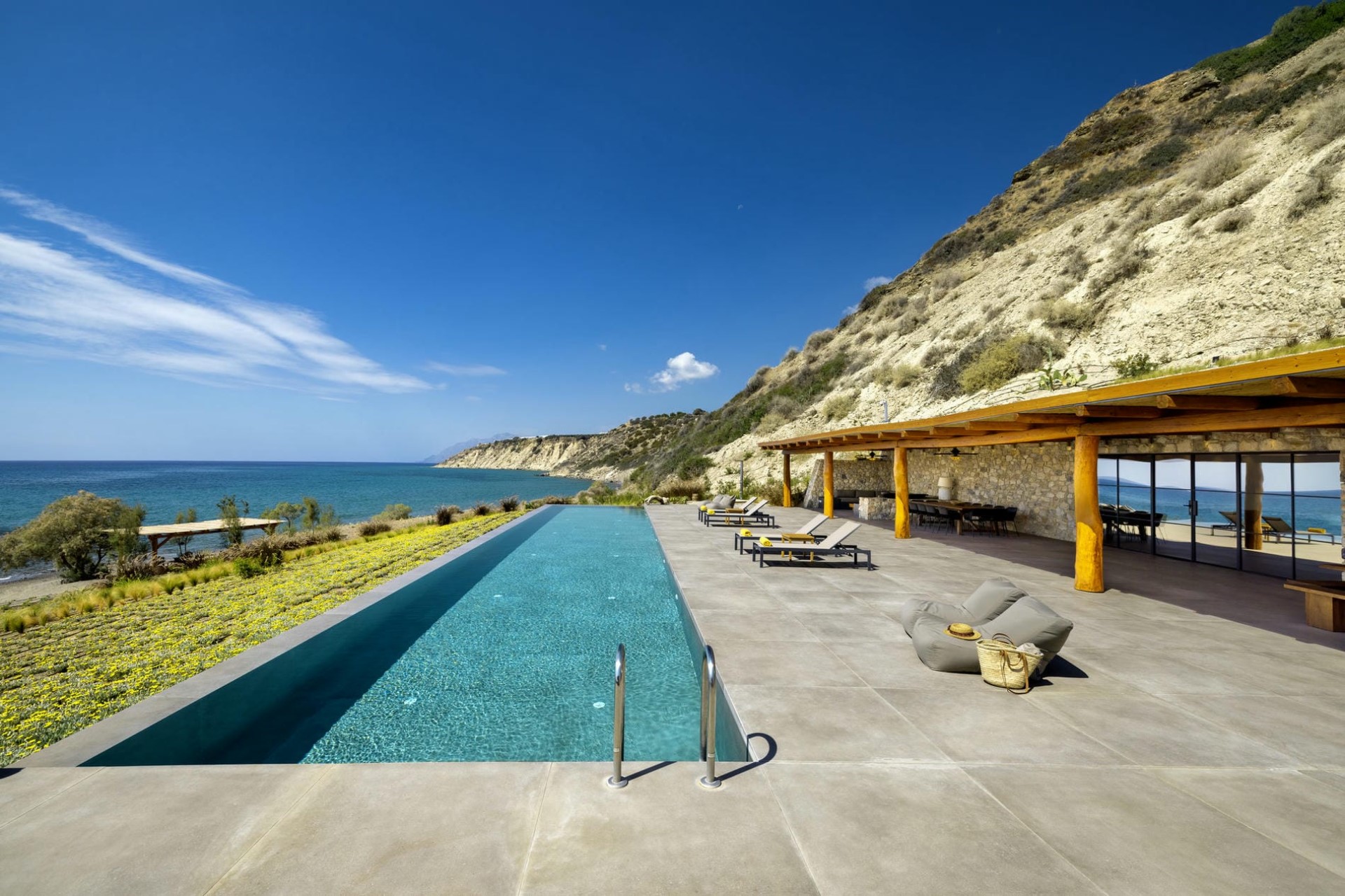 Beach House Arvi East