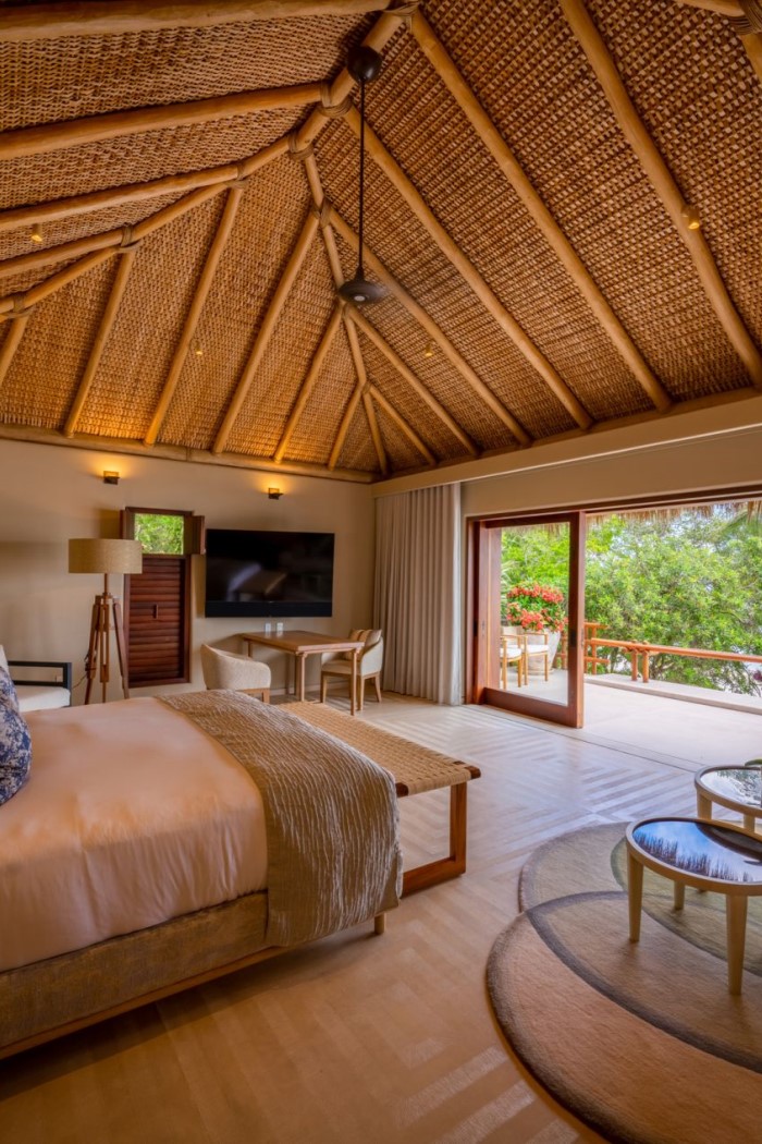 Casa Akama