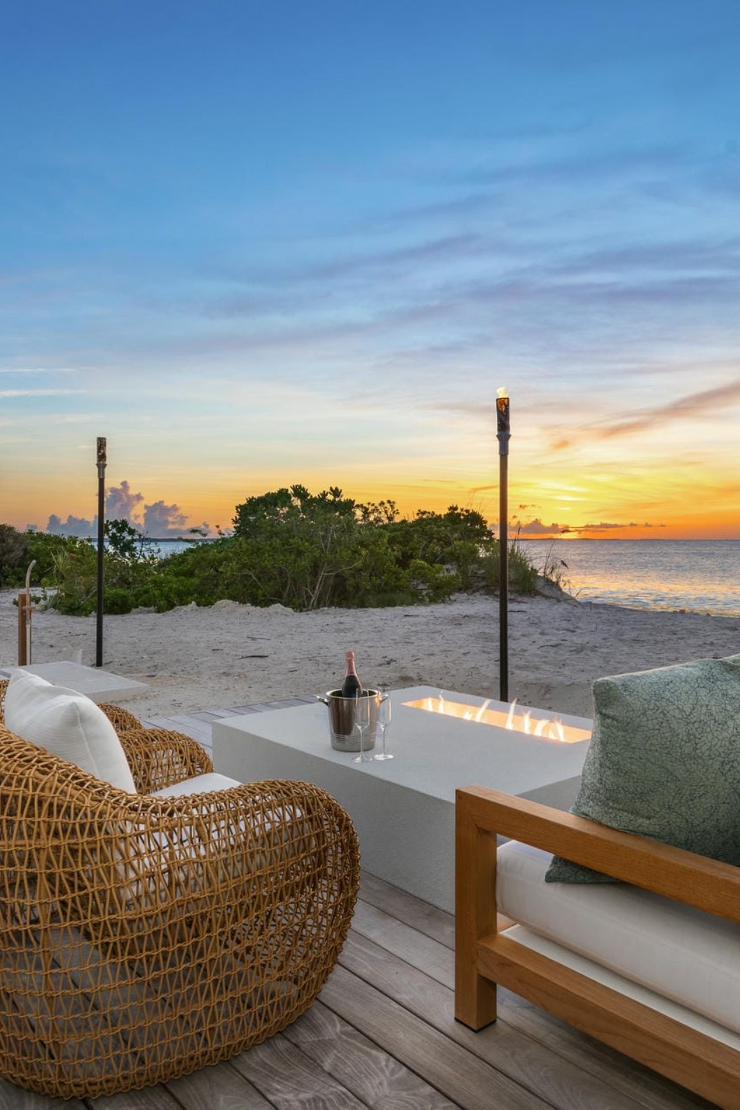 BE Grace Bay – 5-bedroom Beachfront Villa