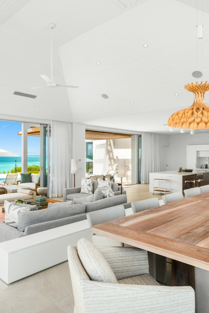BE Grace Bay – 5-bedroom Beachfront Villa
