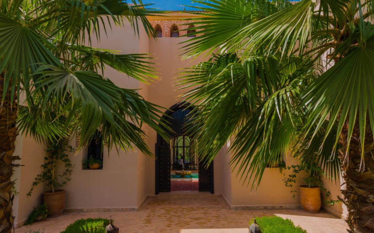 villa-marrakesh-morocco-pool-luxury-anahita-ent.jpg