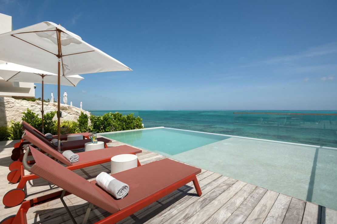BE North Shore – 3-Bedroom Oceanfront Beach House