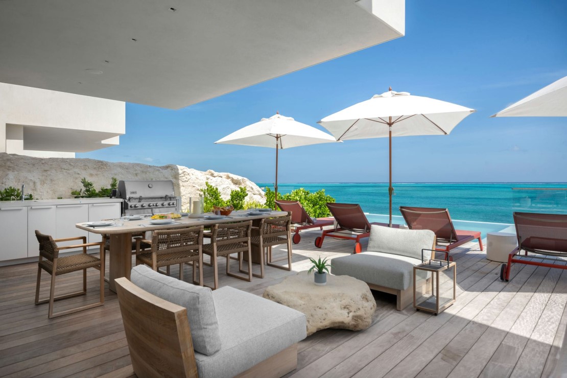 BE North Shore – 3-Bedroom Oceanfront Beach House