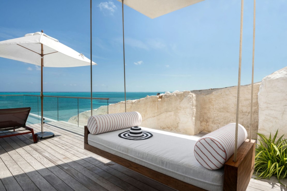 BE North Shore – 3-Bedroom Oceanfront Beach House