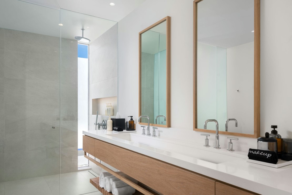 BE North Shore – 3-Bedroom Oceanfront Beach House