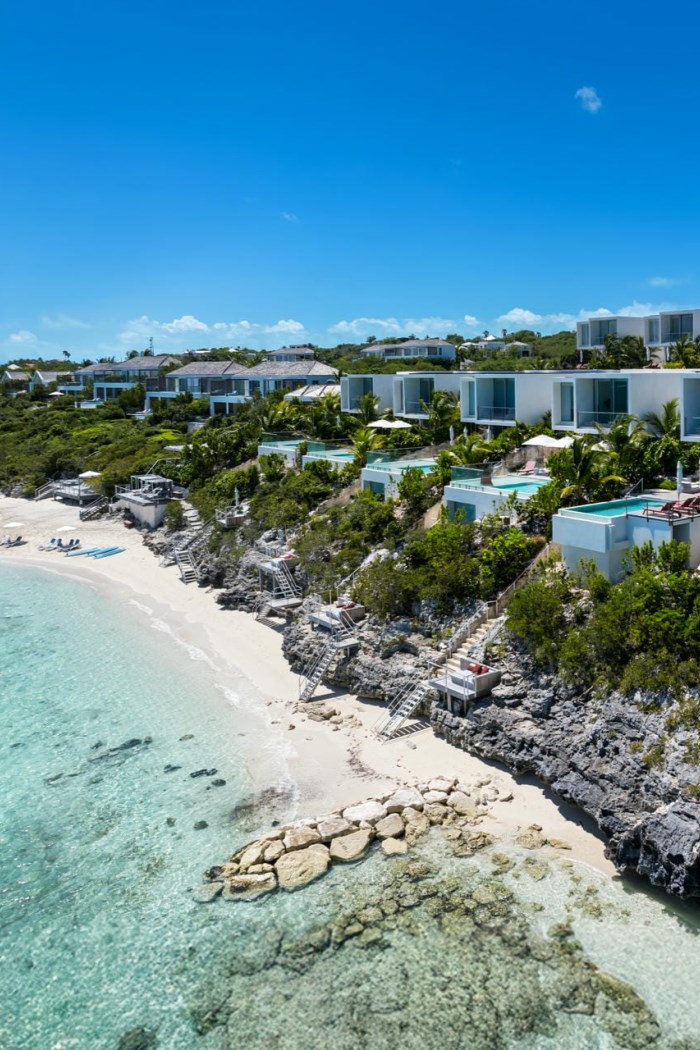 BE North Shore – 3-Bedroom Oceanfront Beach House