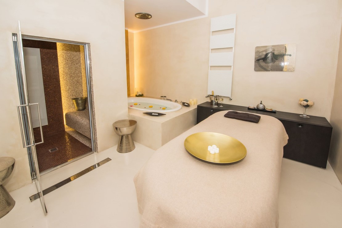 Apartment Piazza di Spagna 9