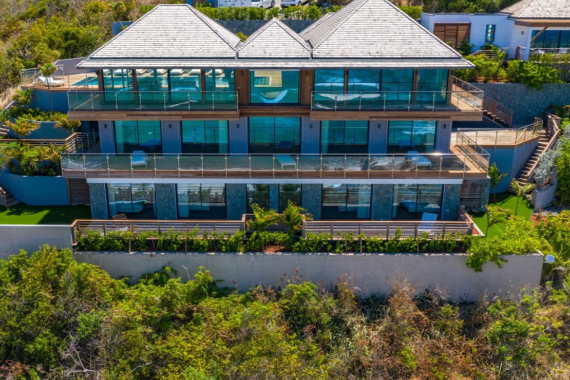 Villa Firefly