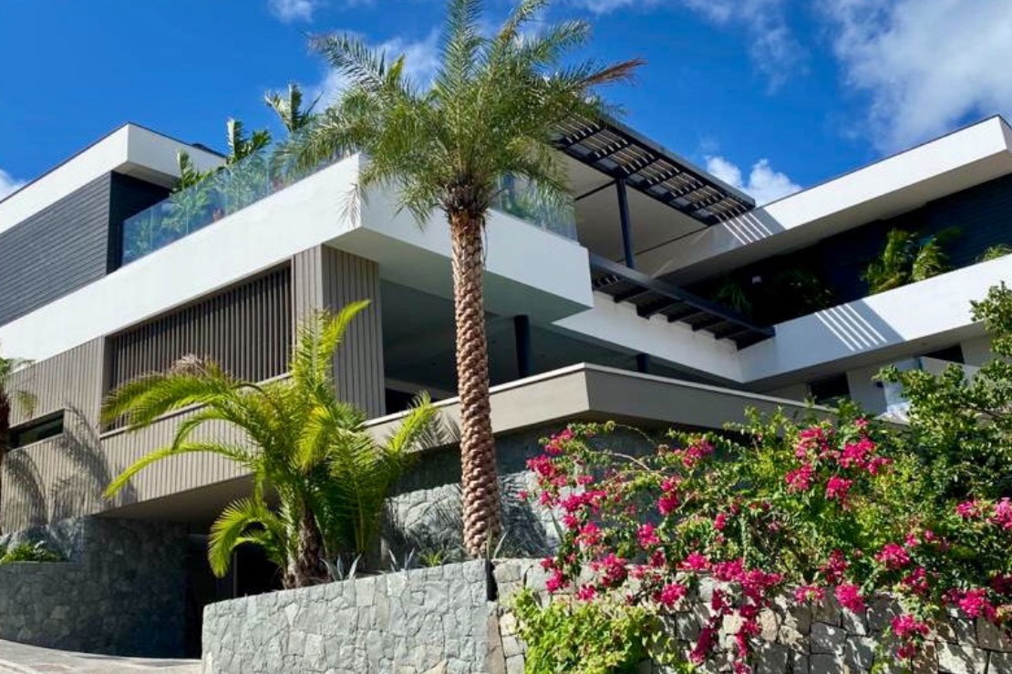 Villa Gustavia Harbor