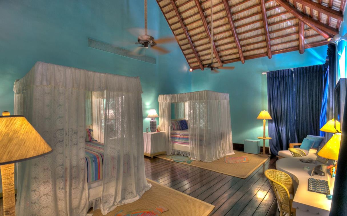villa-cana-dominican-republic-luxury-pool-las-hamacas-bed (5).jpg