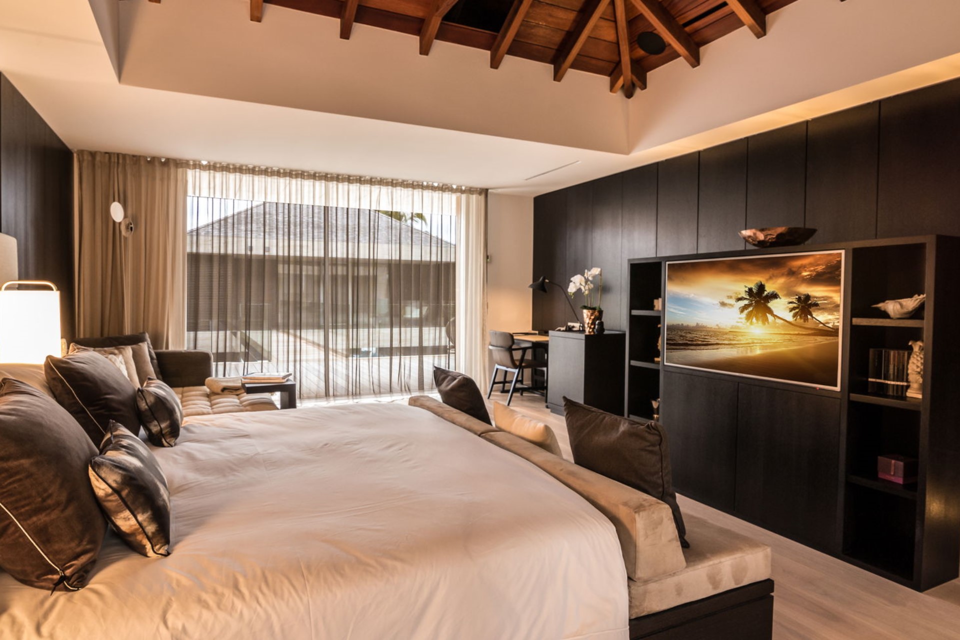 Villa Wake Up