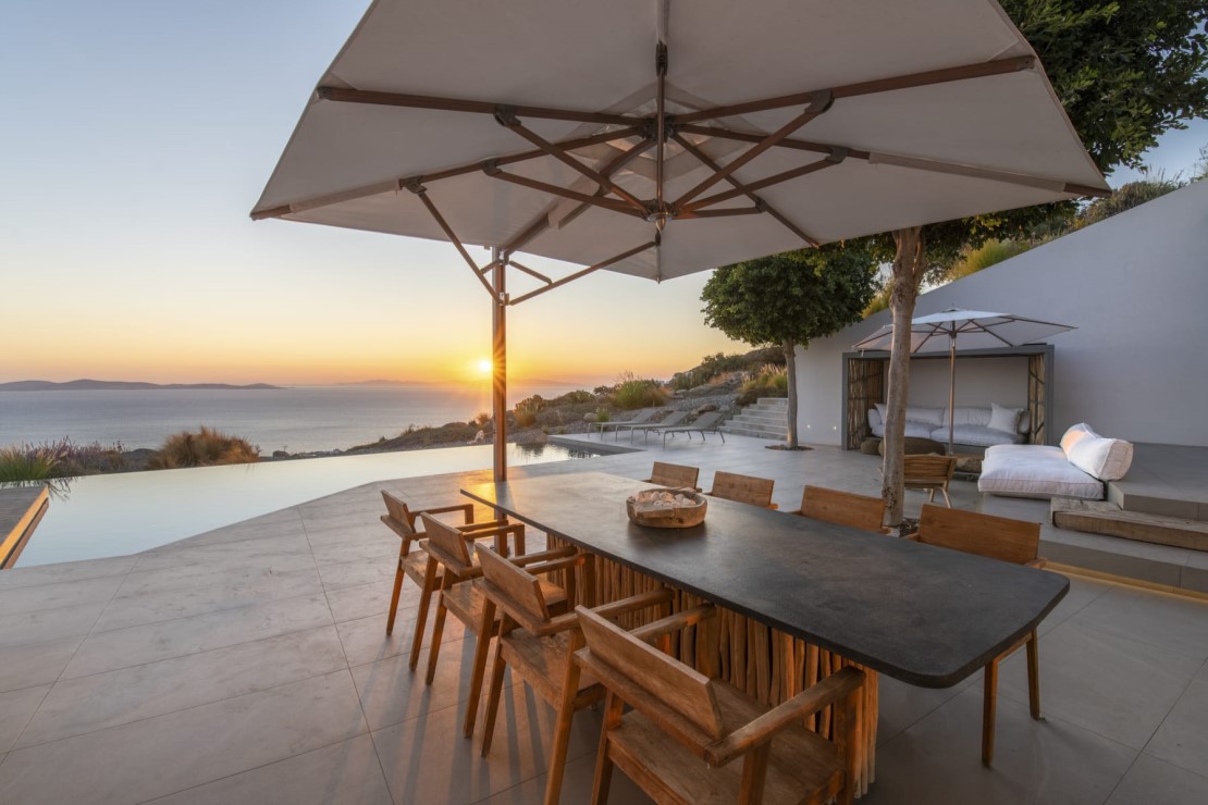 The Cove Villa