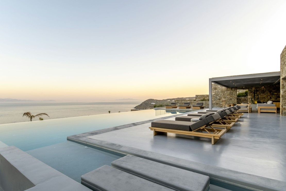Villa Ariadne's Mitos