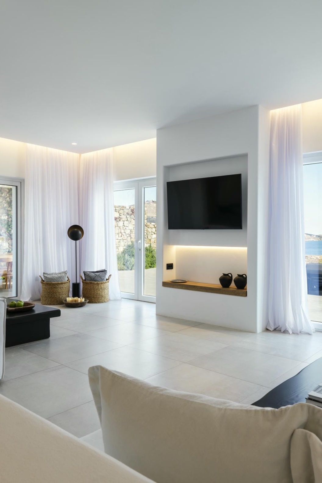 Amnos Villa