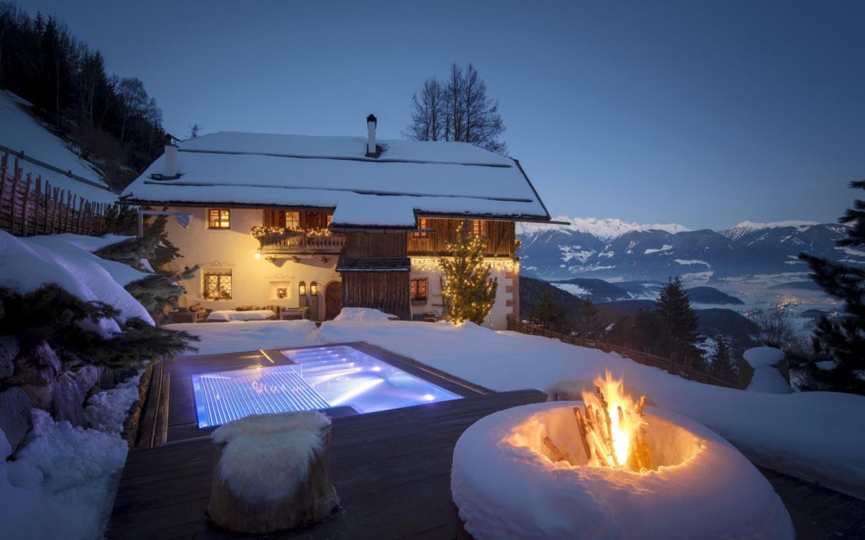 Chalet Dolomites Italian Alps Luxury Ski White Deer San Lorenzo Mountain Lodge Ext Win 4