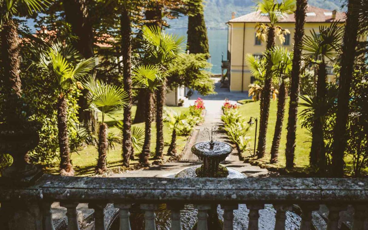 villa-como-lake-bellagio-italy-luxury-wedding-pool-aura-del-lago-gar (8).jpeg
