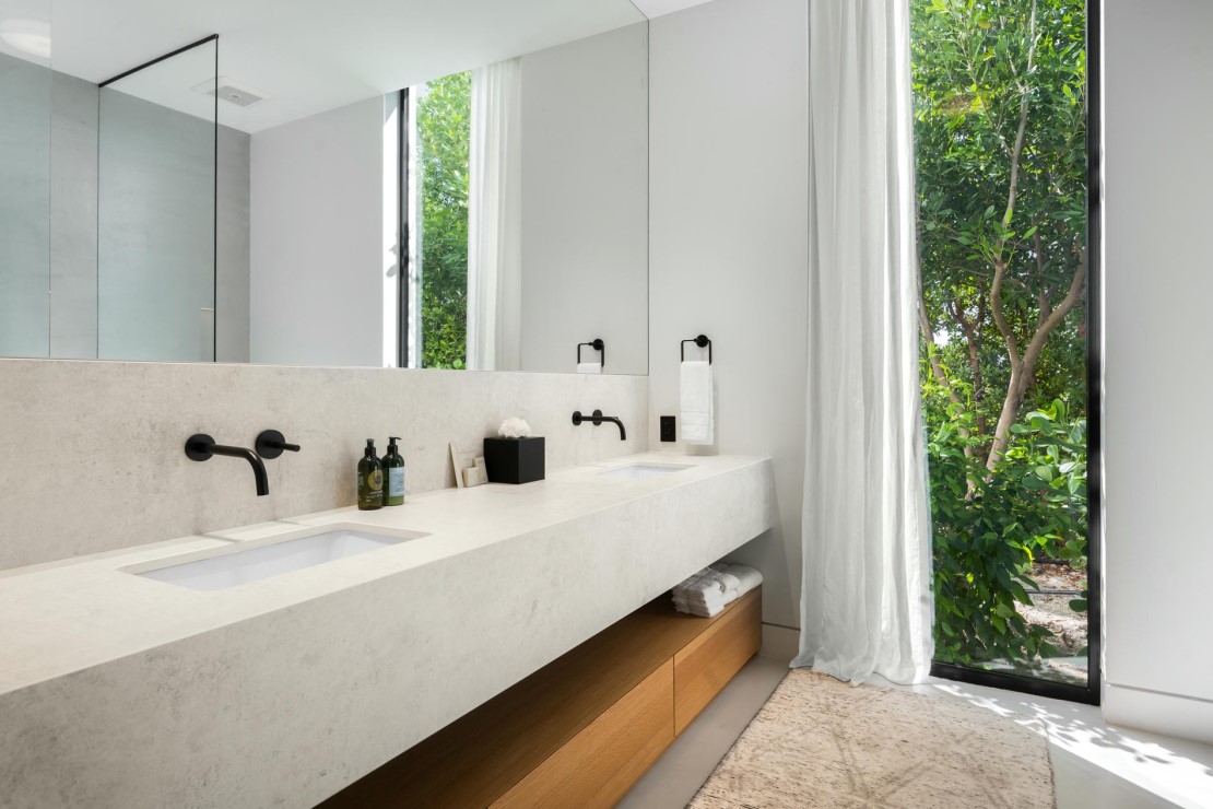 Uxue Villa – 8-Bedroom