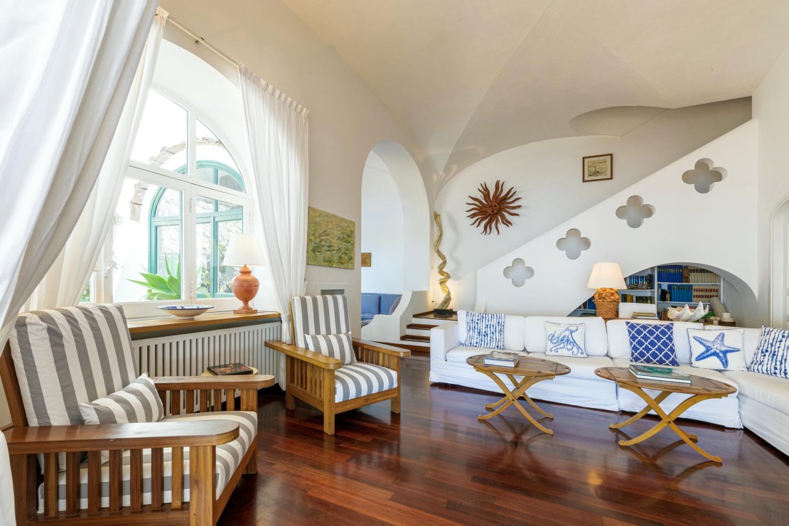 Villa Pasitea