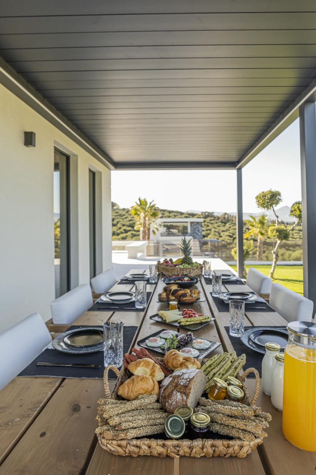 Geolivia Estate