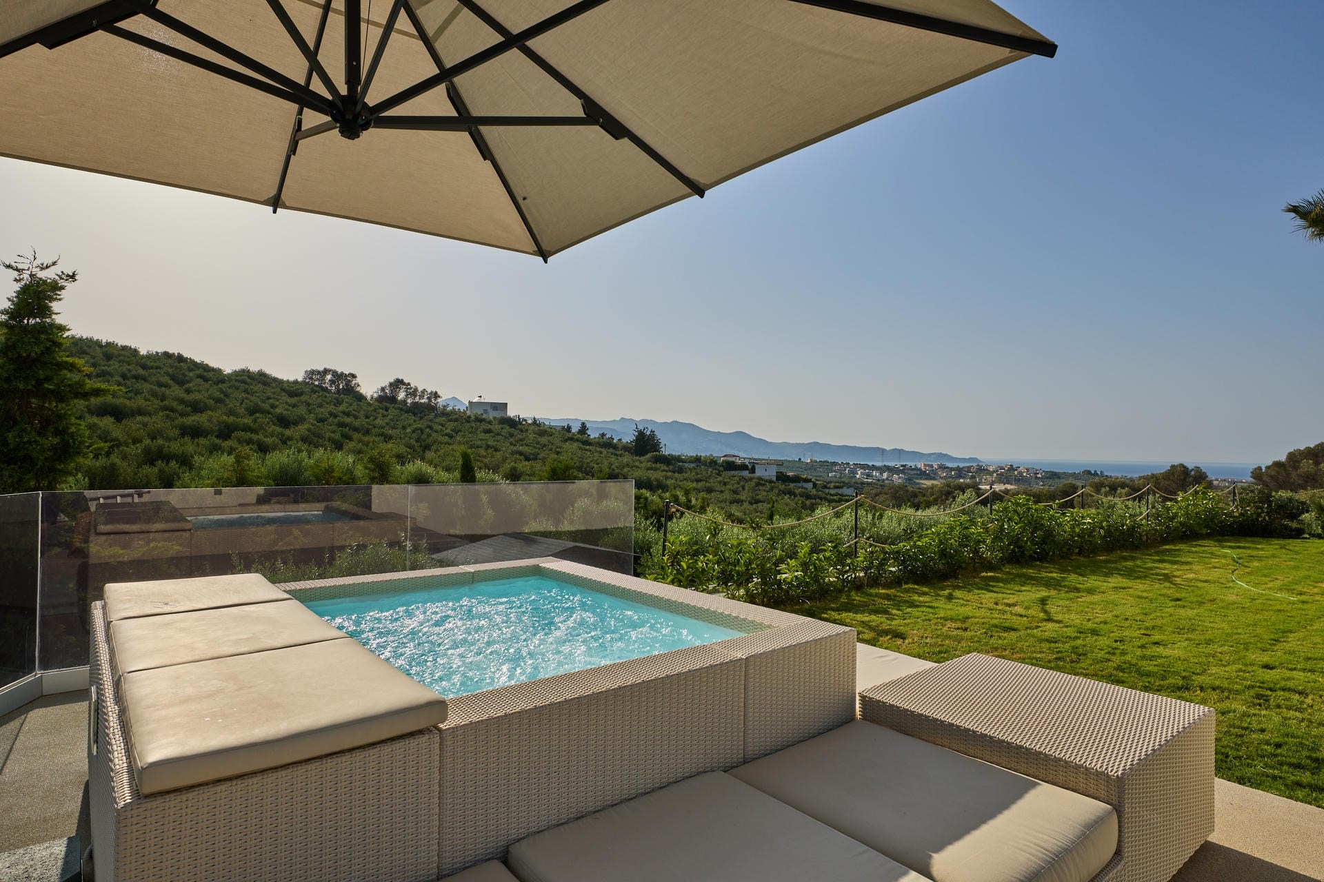 Geolivia Estate