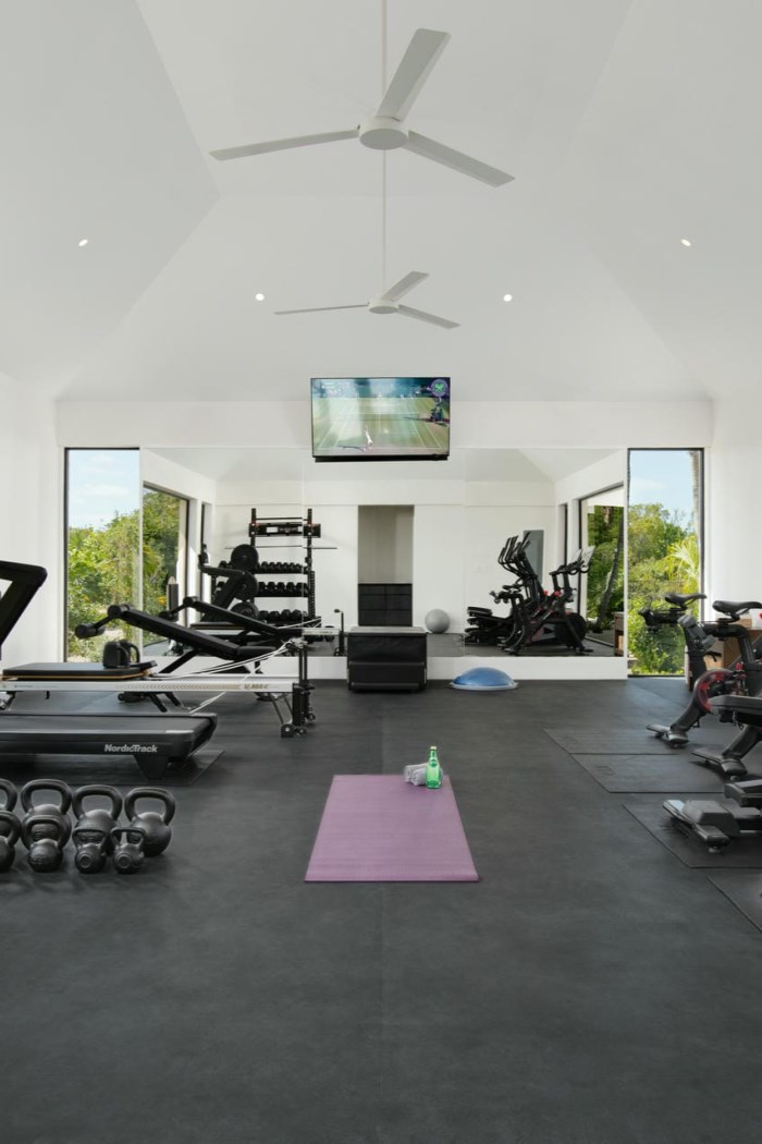 Sea Breeze Estate