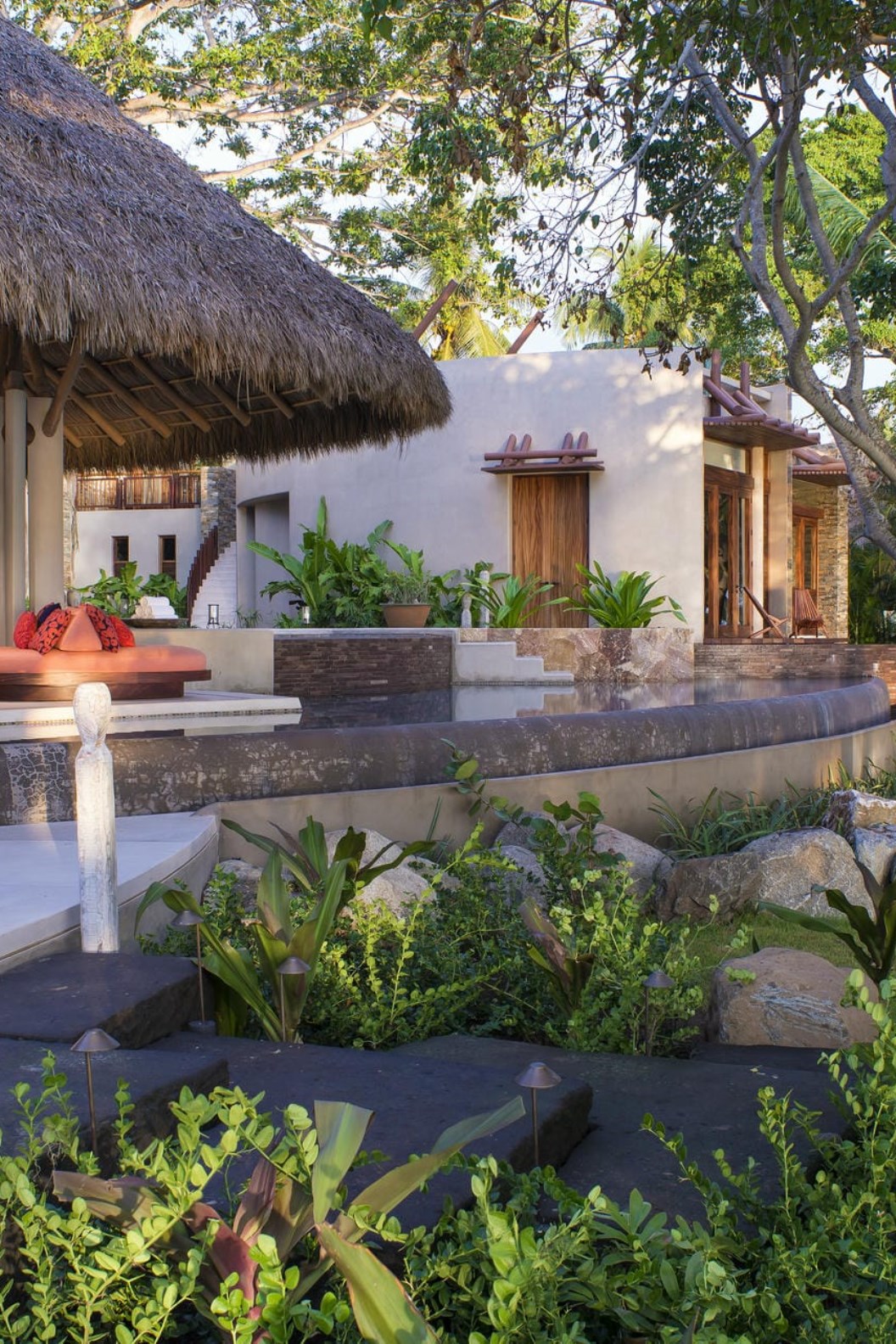 Casa Tau