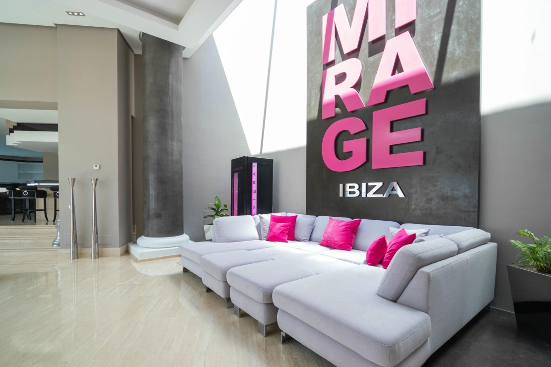 Villa Mirage