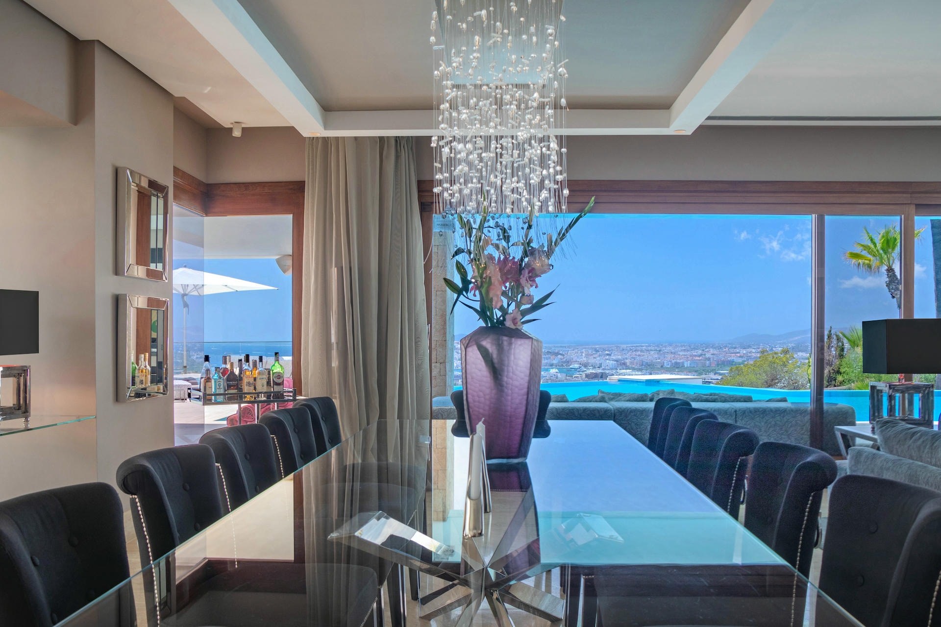 Villa Mirage