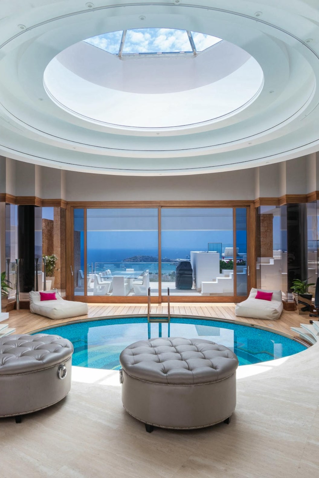 Villa Mirage