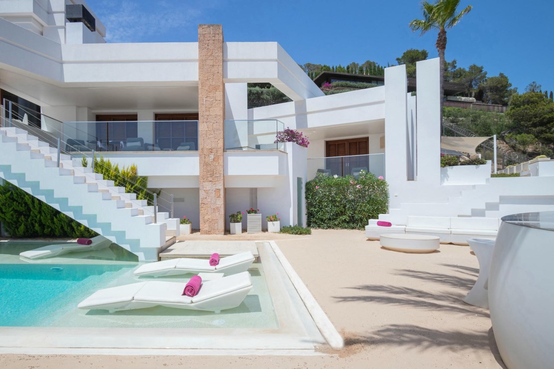 Villa Mirage