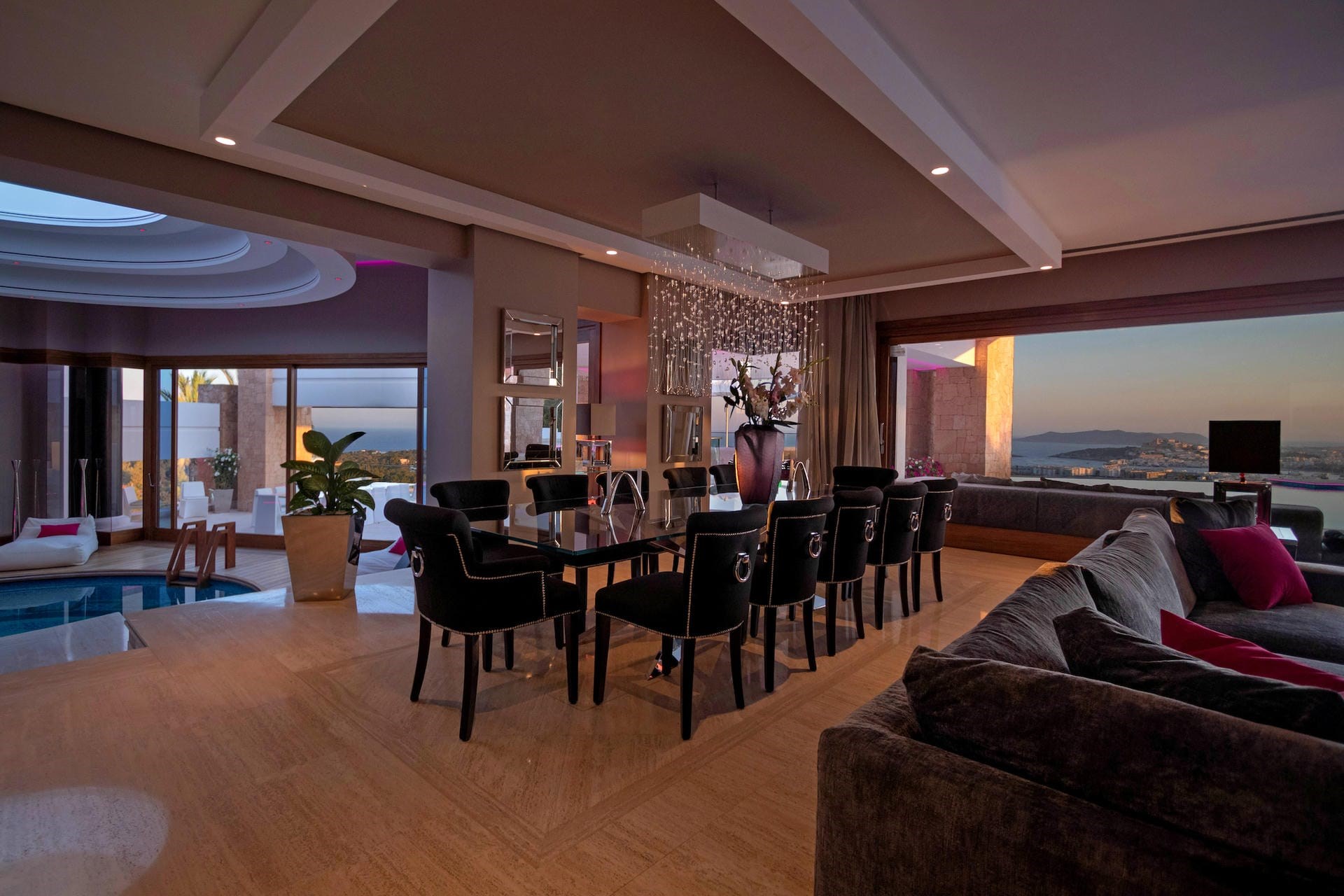 Villa Mirage