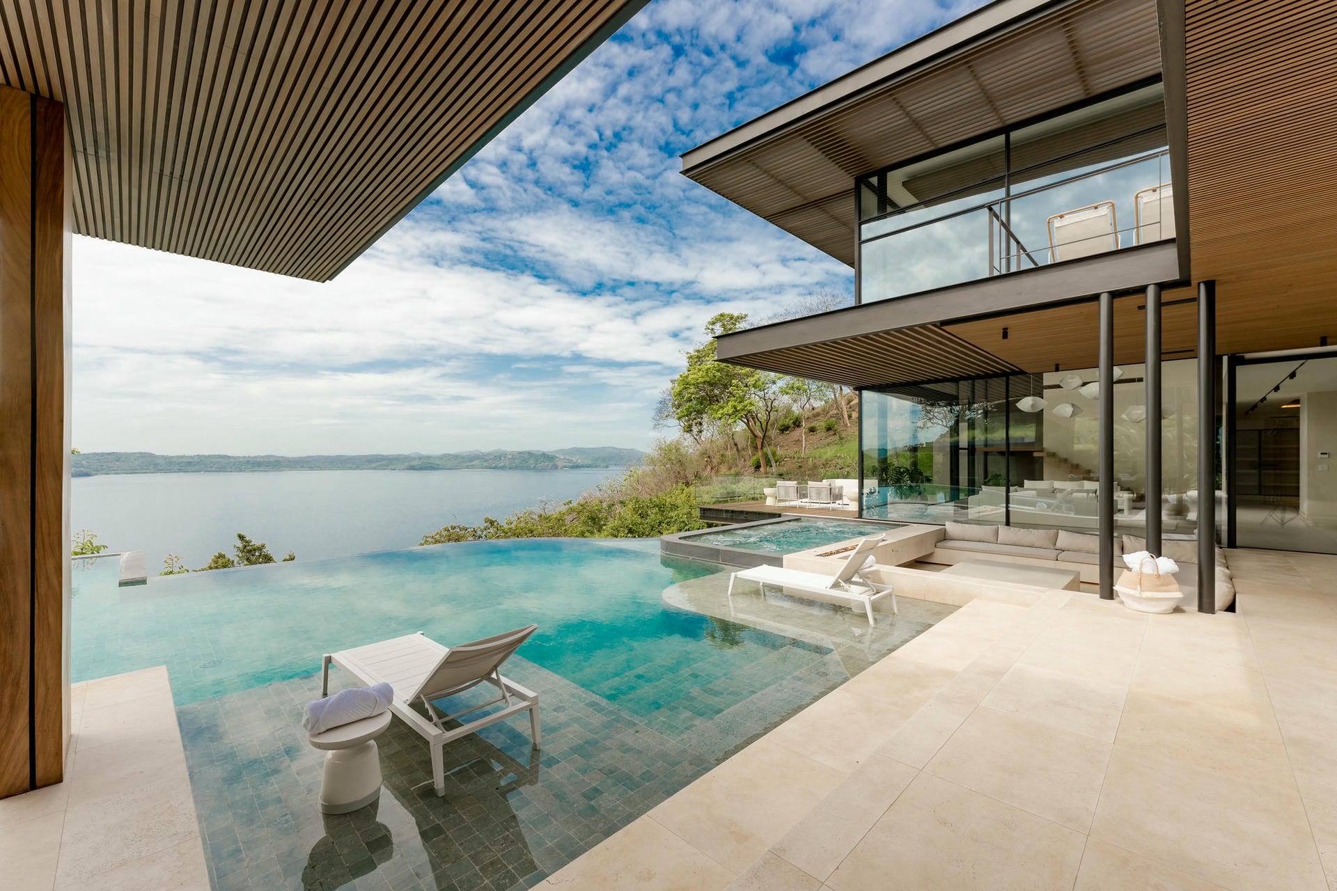 Villa Enoki