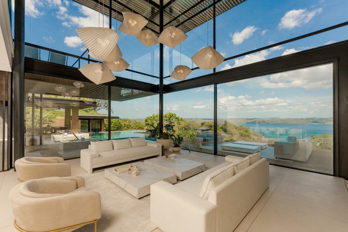 Villa Enoki