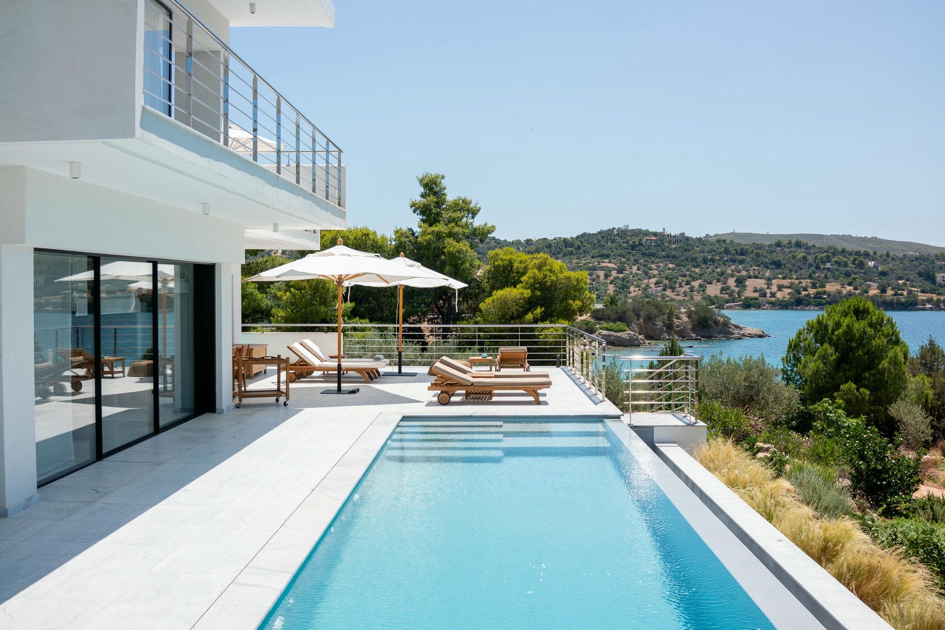 Villa Kilada on the Rocks