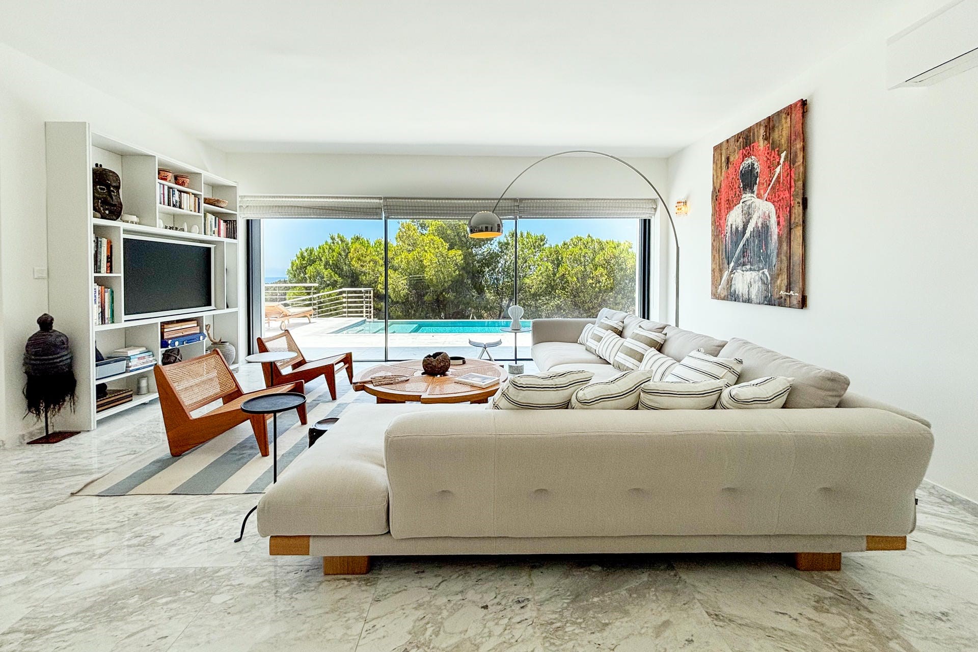 Villa Kilada on the Rocks