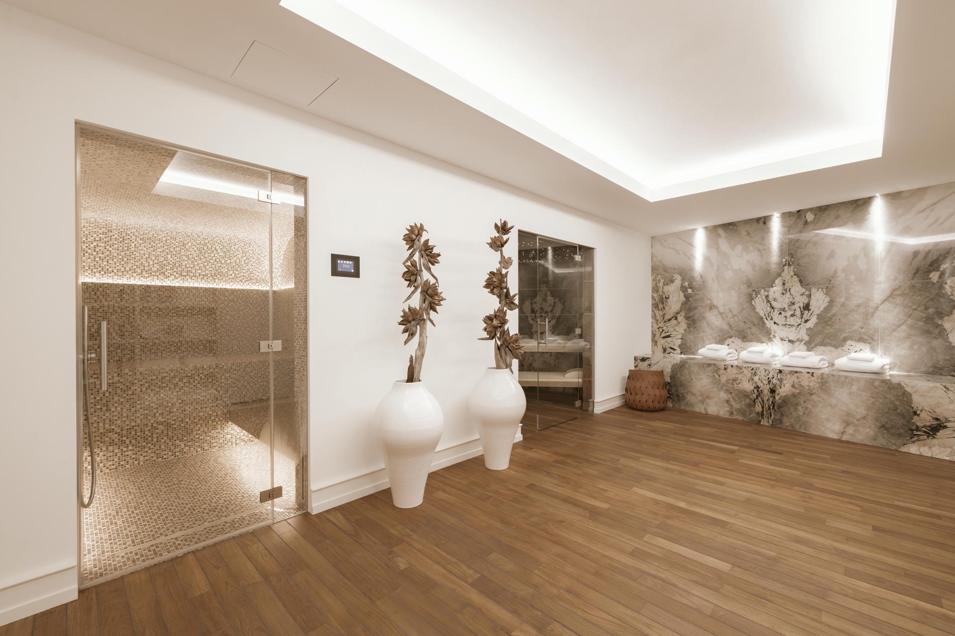 Ultima Quai Wilson 6-Bedroom Residence