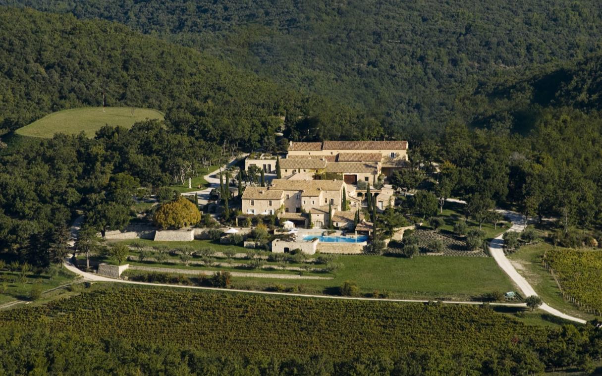 villa-provence-france-luxury-vineyard-pool-la-verriere-aer-1.jpg