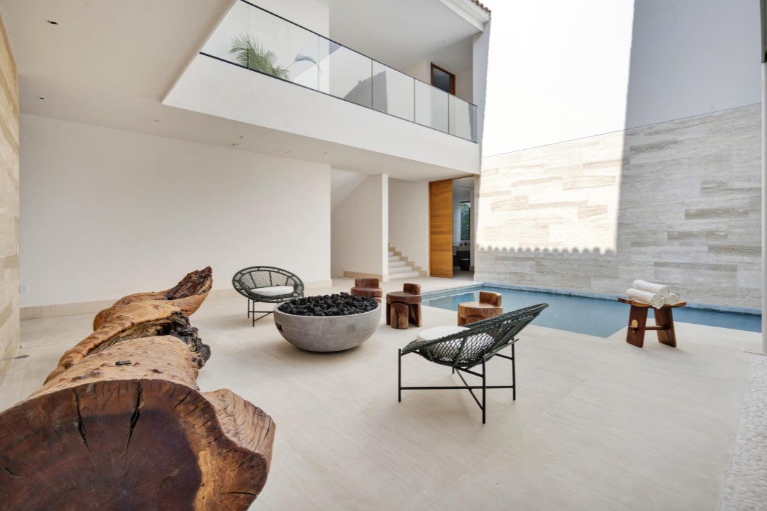 Casa Dinamita