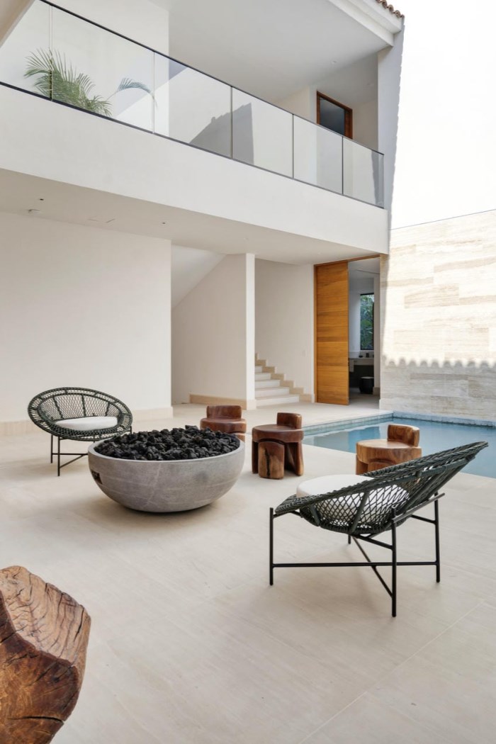 Casa Dinamita