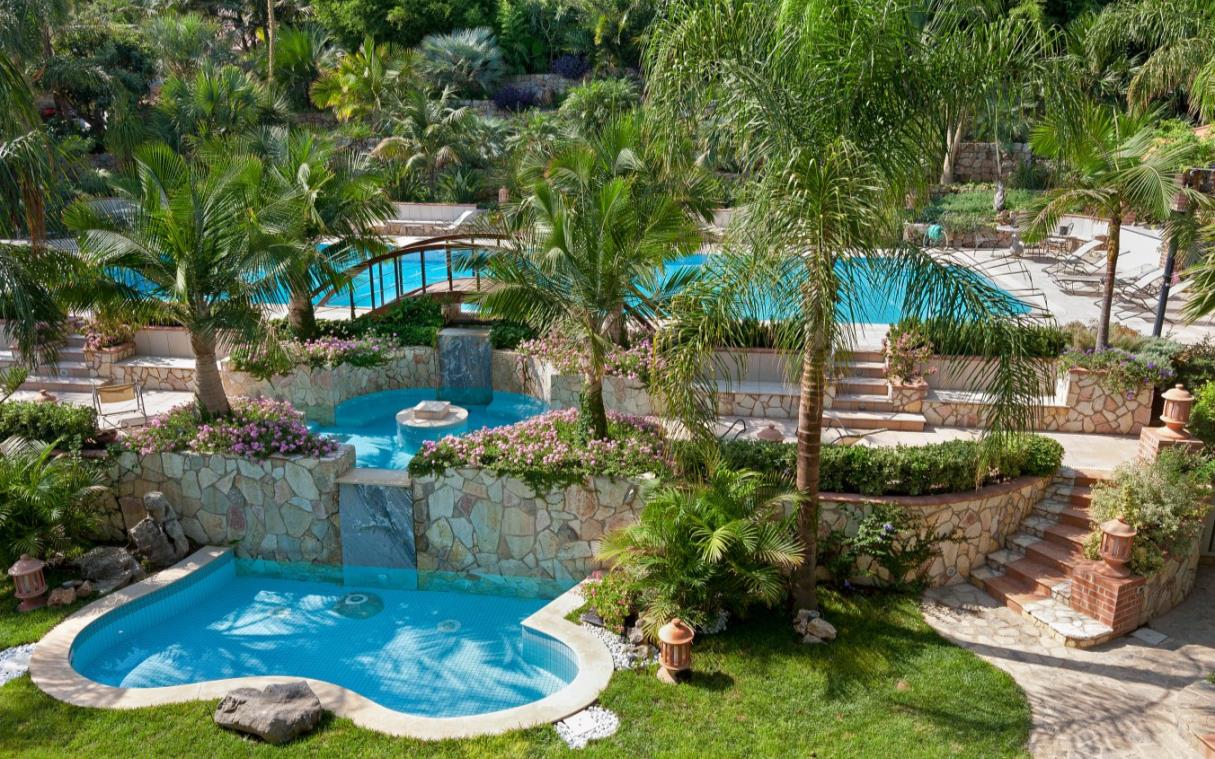 villa-sicily-italy-pool-botanic-garden-cecilia-trabia-principale-poo-6.jpg