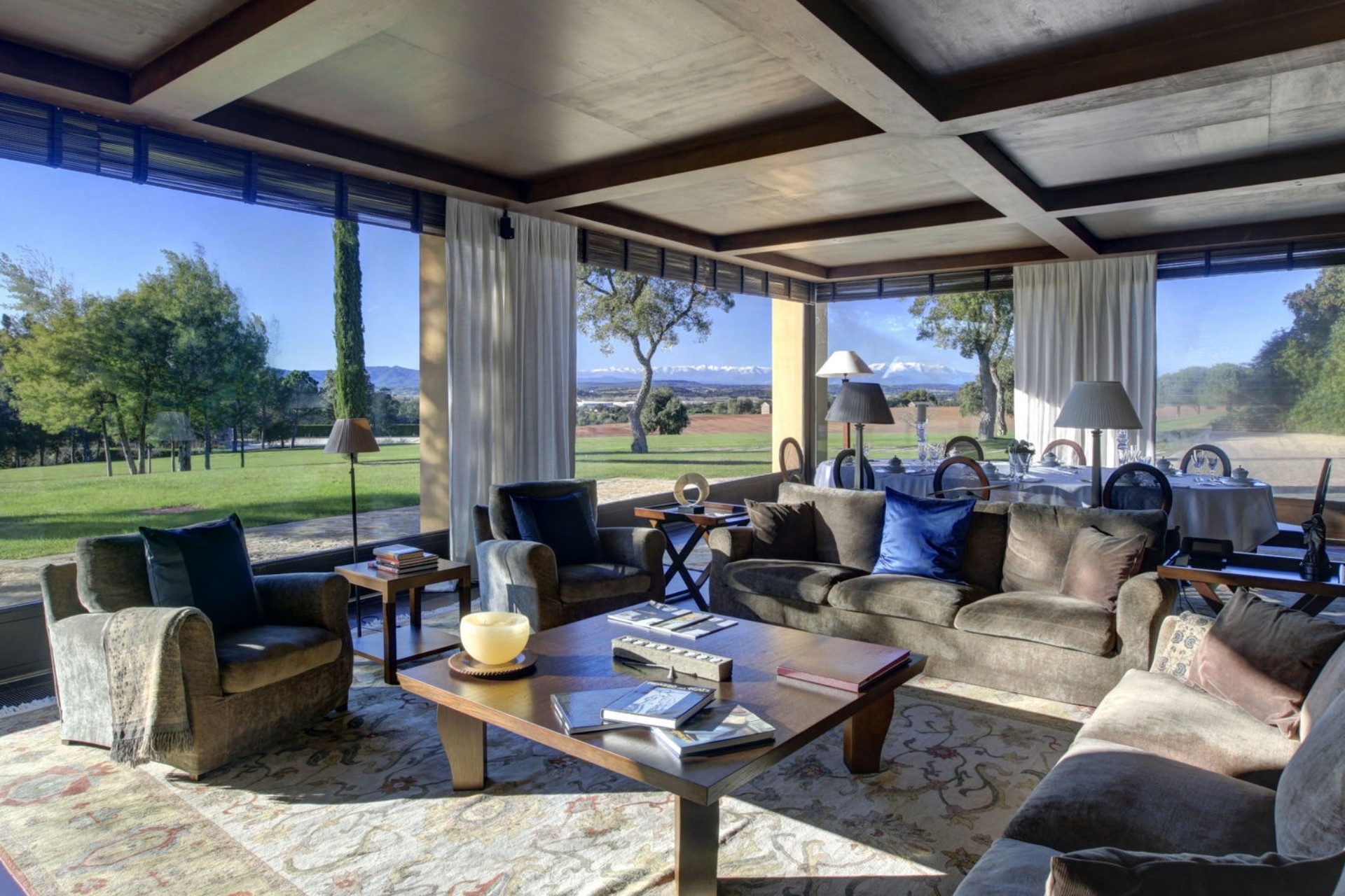 Villa Mas Mateu & Guest Houses
