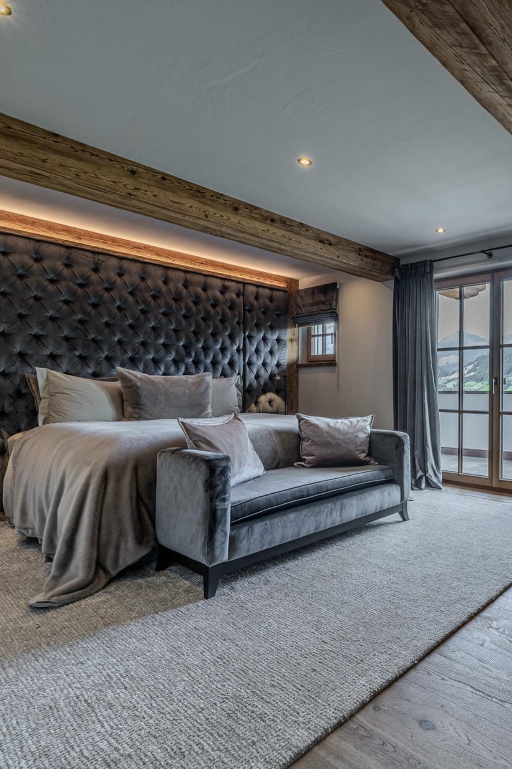Chalet Summit