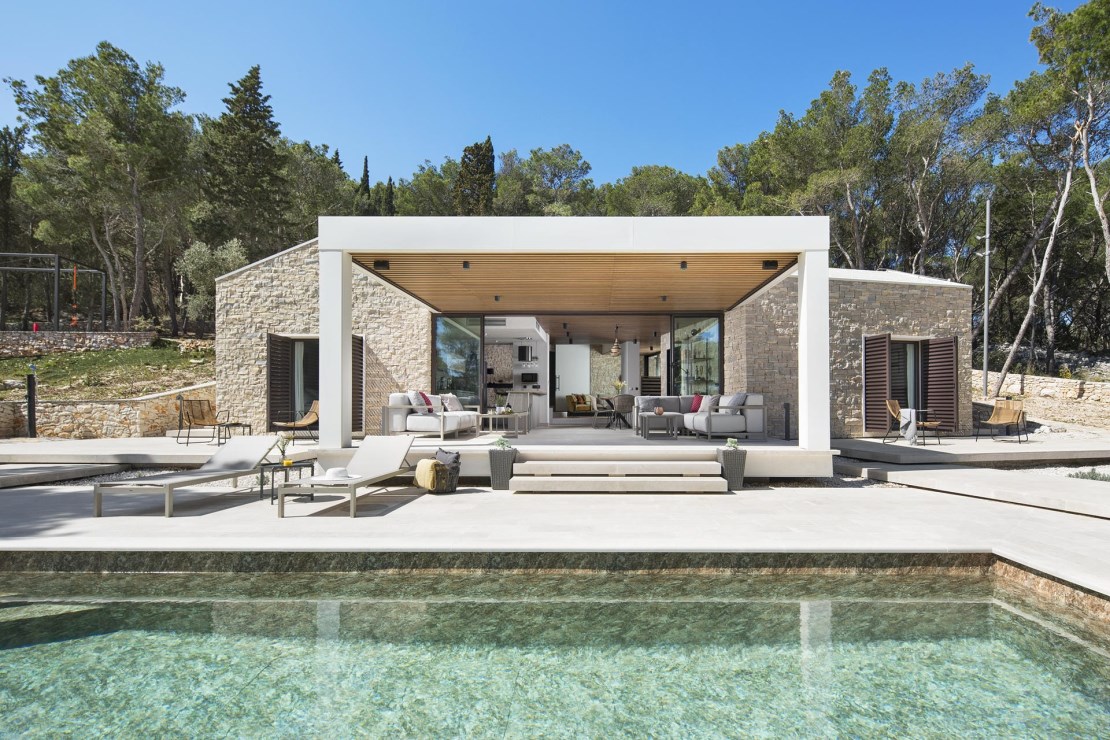 Vale Residence